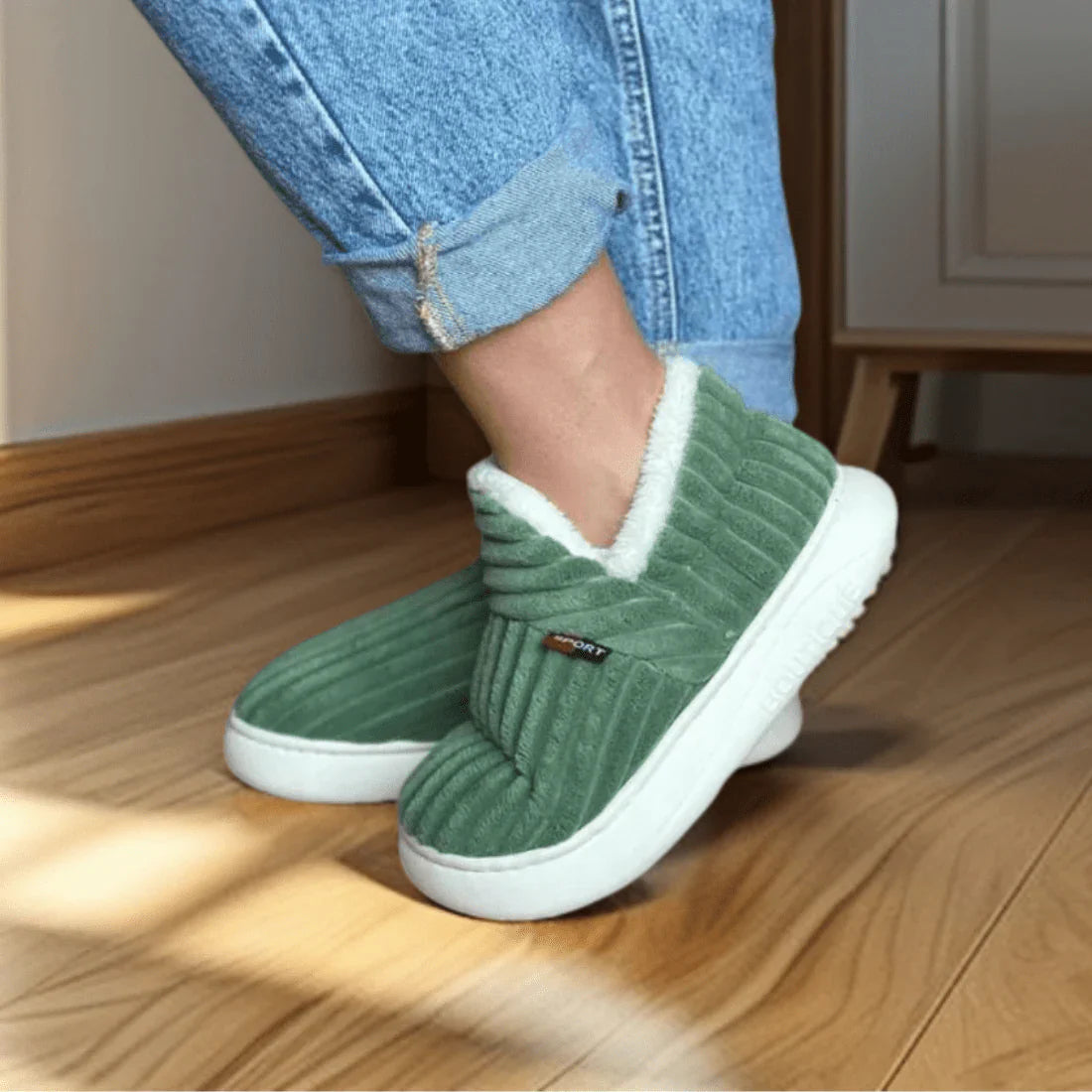 AeroVerve™ | Cozy Winter Slippers